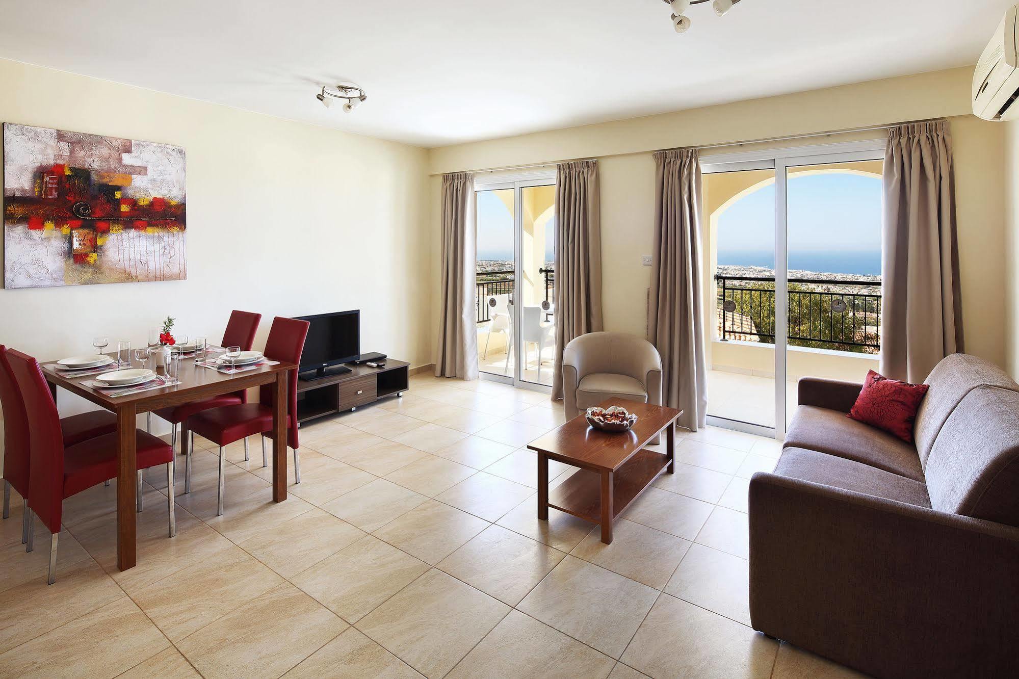 Aparthotel Club St. George (Adults Only) Trimitusa Exterior foto